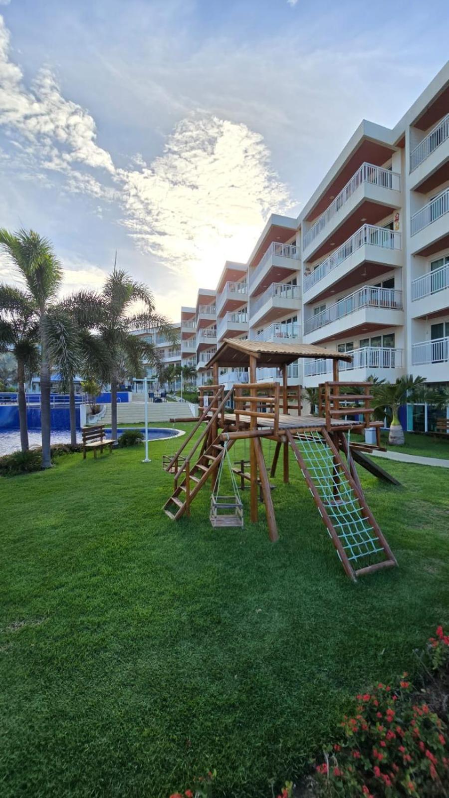 Apartamento Confortavel - Porto Das Dunas - Perto Do Beach Park Акирас Экстерьер фото